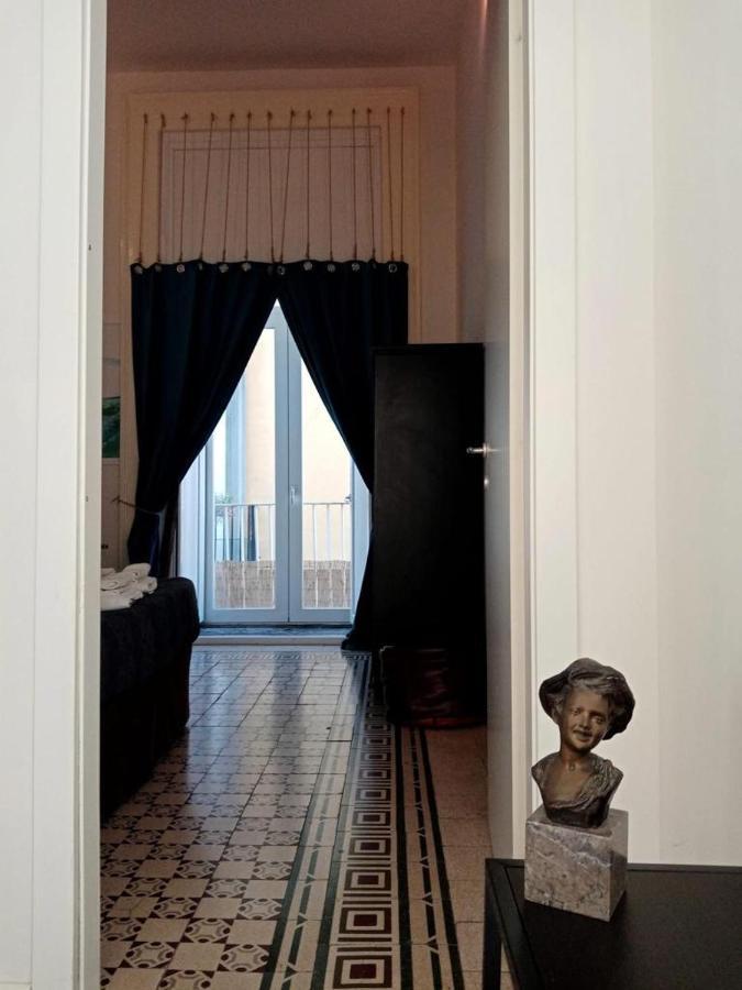La Galleria Naples Luaran gambar